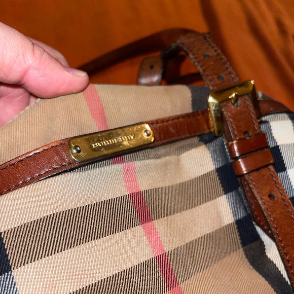 Vintage Burberry canvas and leather diaper bag with changing pad. - Picture 3 of 16
